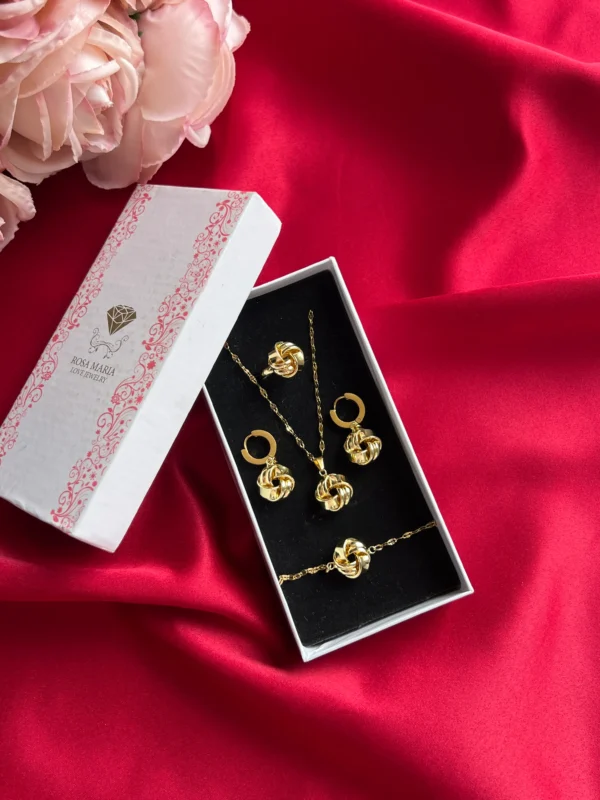 بارير عقدة الحب 💖